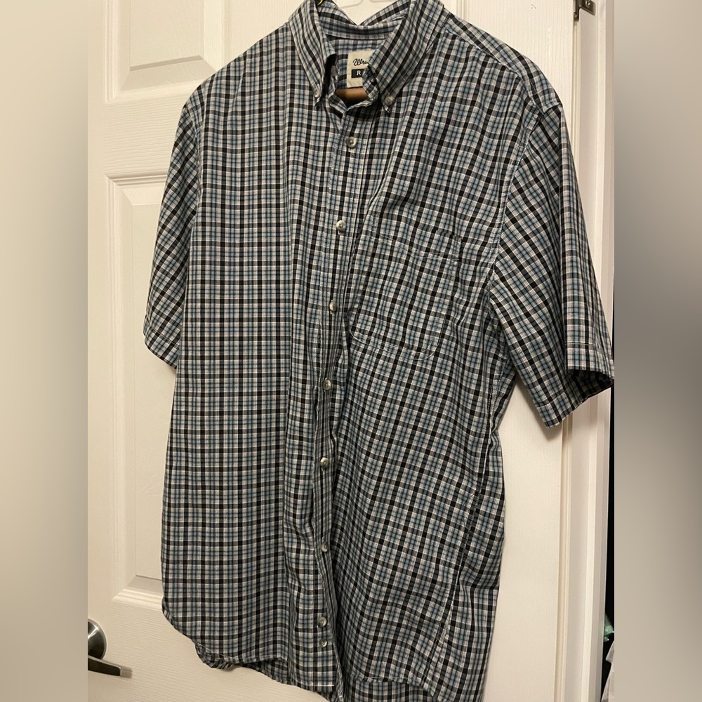 Classic Checkered Short Sleeve Shirt